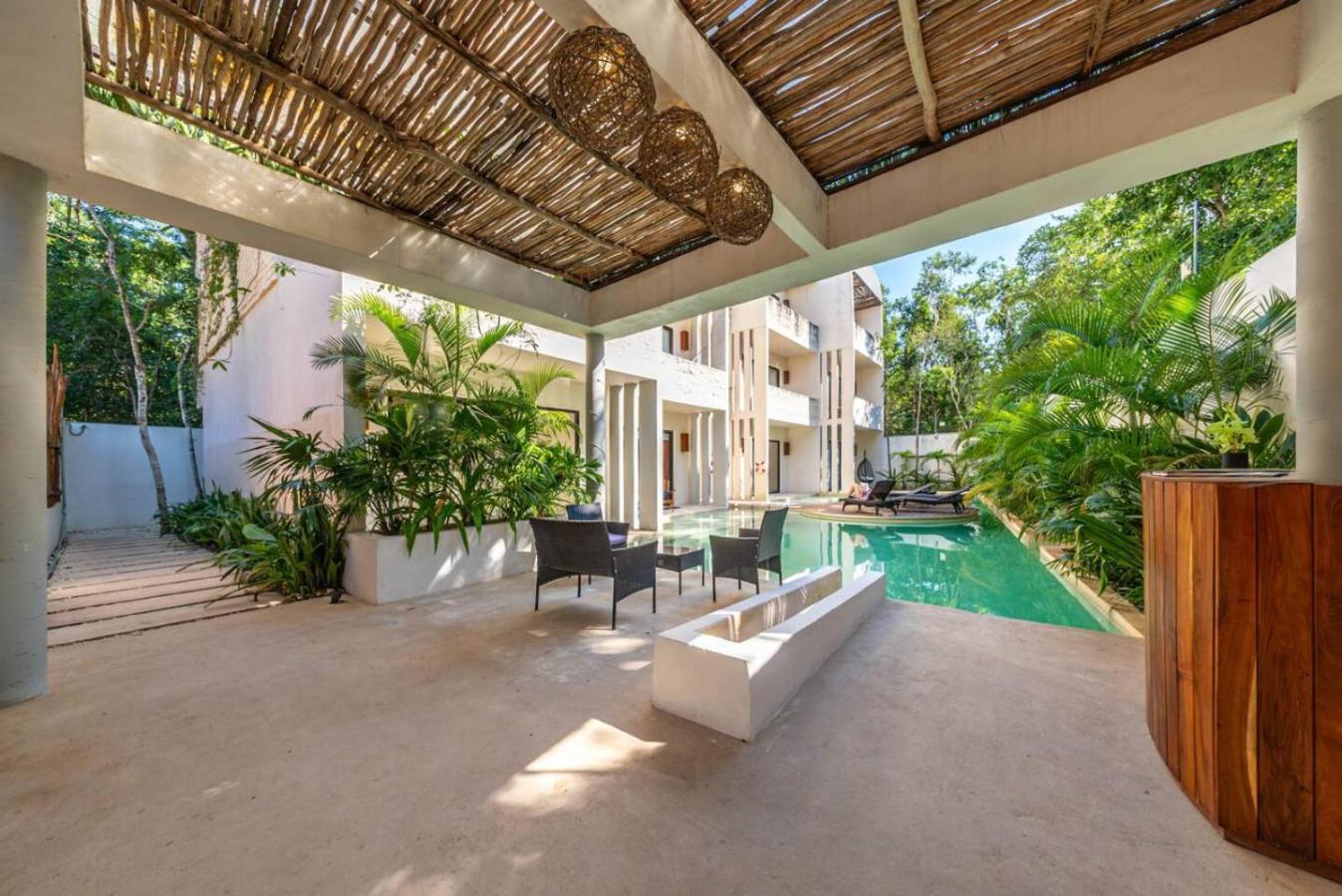 1 Bedroom With Rooftop Pool In Jungle At Paraiso Appartamento