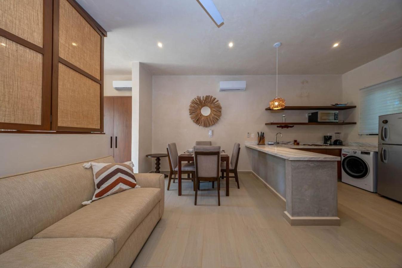 1 Bedroom With Rooftop Pool In Jungle At Paraiso Apartment