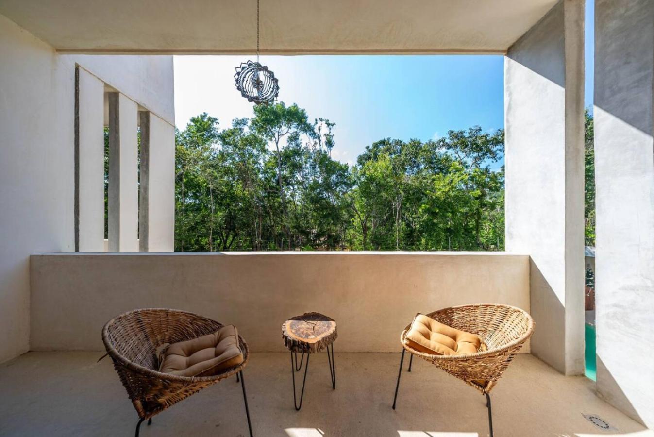 1 Bedroom With Rooftop Pool In Jungle At Paraiso Apartment